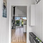 Darina - 150m From The Sea By Interhome *