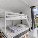 Darina - 150m From The Sea By Interhome